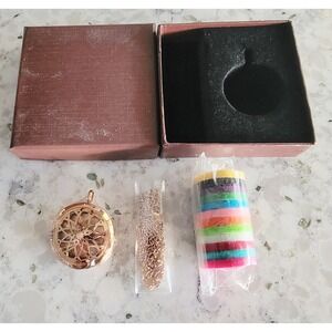 Rose Gold Aromatherapy Diffuser Necklace Pendant Chain‎ Colorful Pads Gift Box